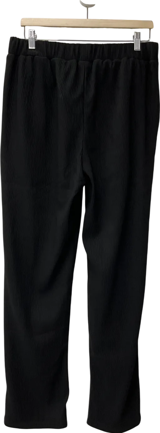 boohooMan Black Tall Elastic Waist Relaxed Fit Cropped Pleated Trouser UK L