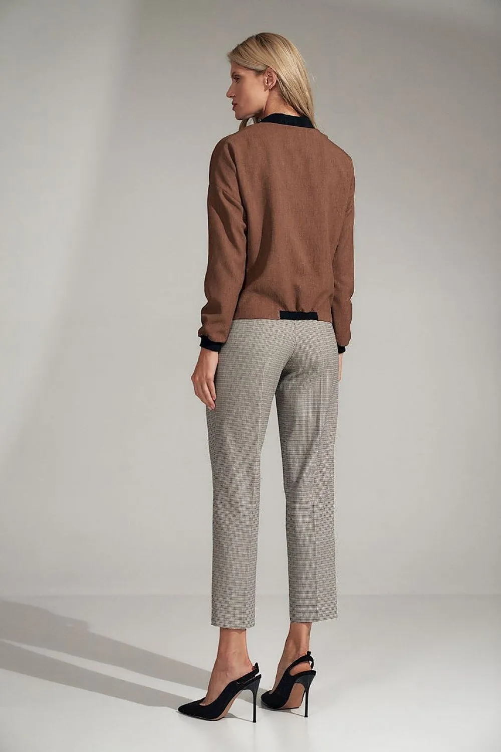 Chic Checked Trousers with Practical Side Pockets