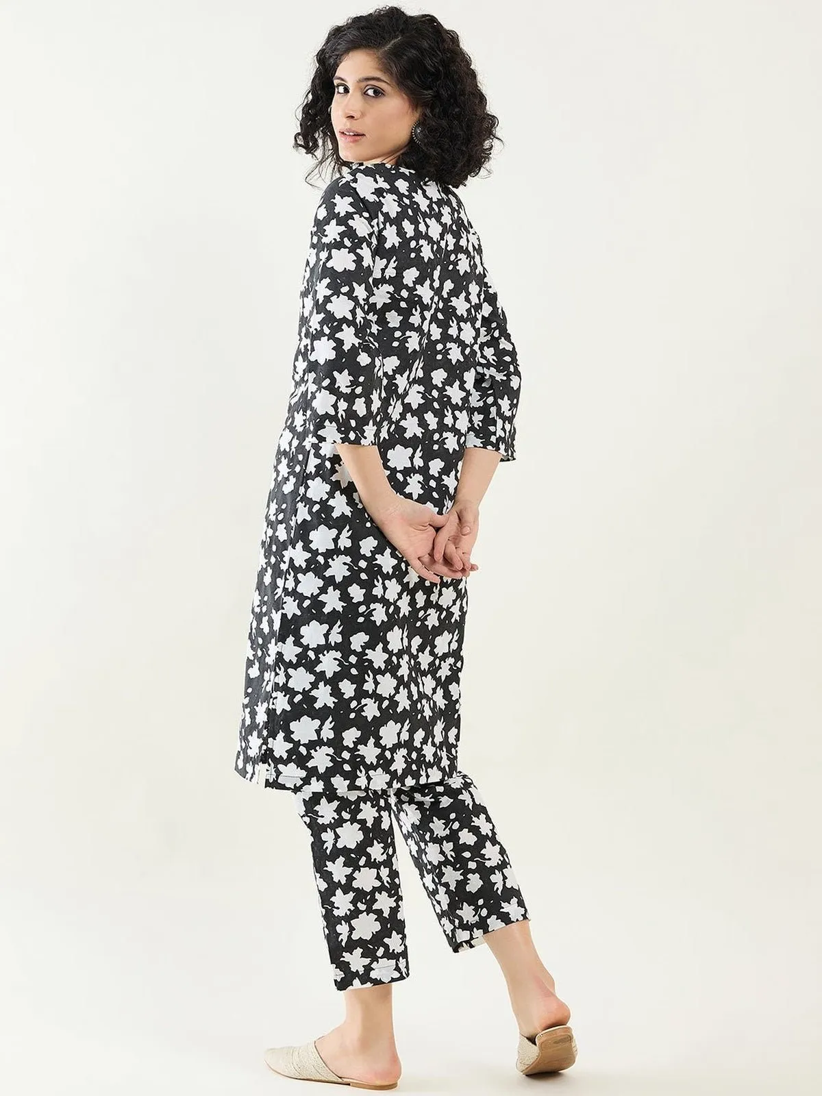 Easy Fit Kurta & Cropped Pants Set